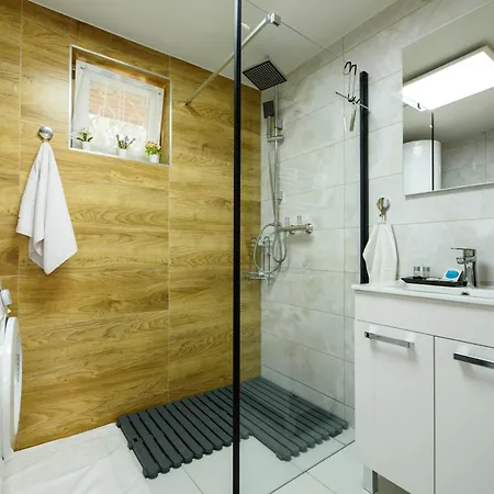 Apartment Emili *